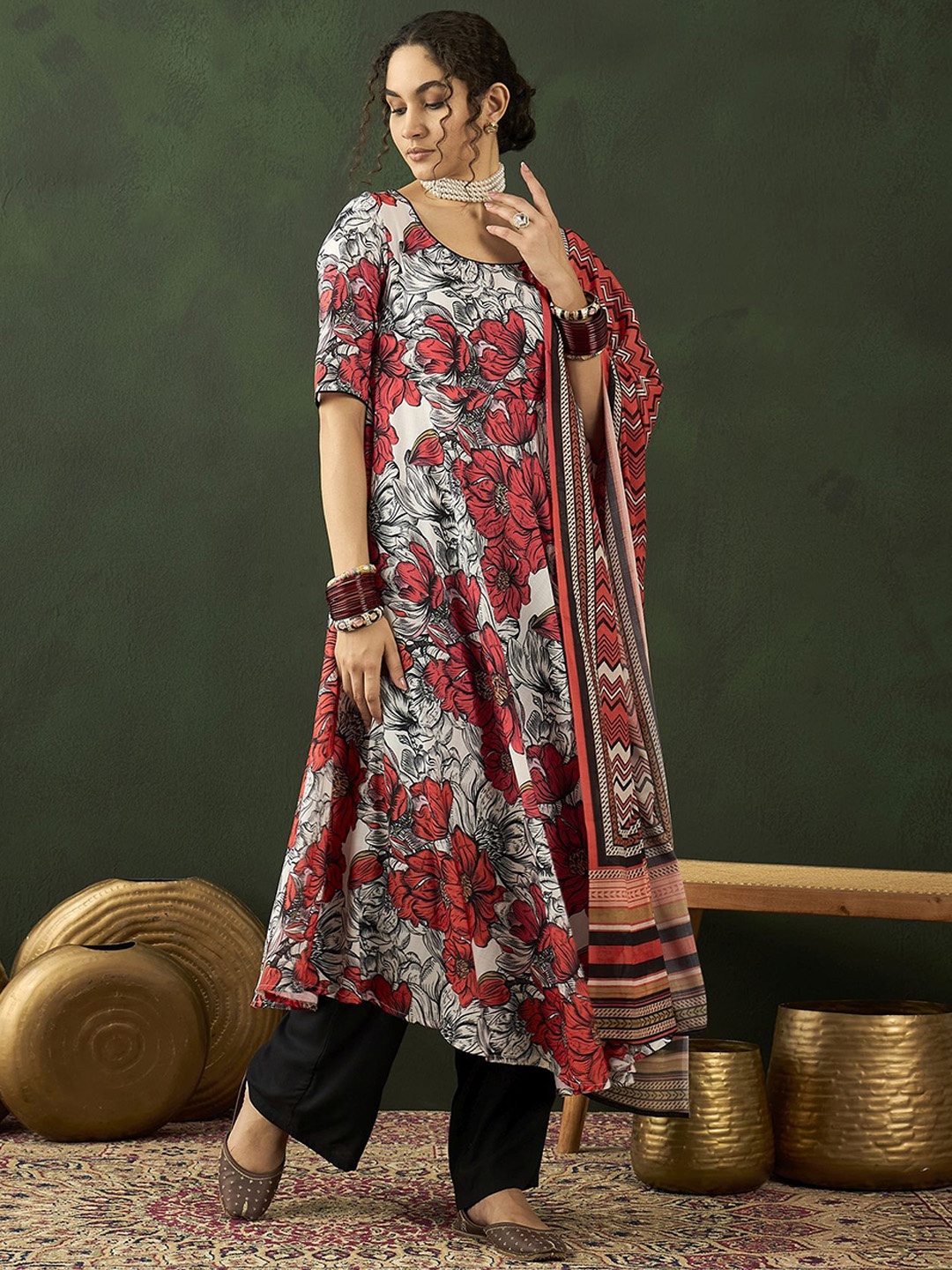

Sangria Printed Anarkali Kurta & Palazzo With Dupatta, Red