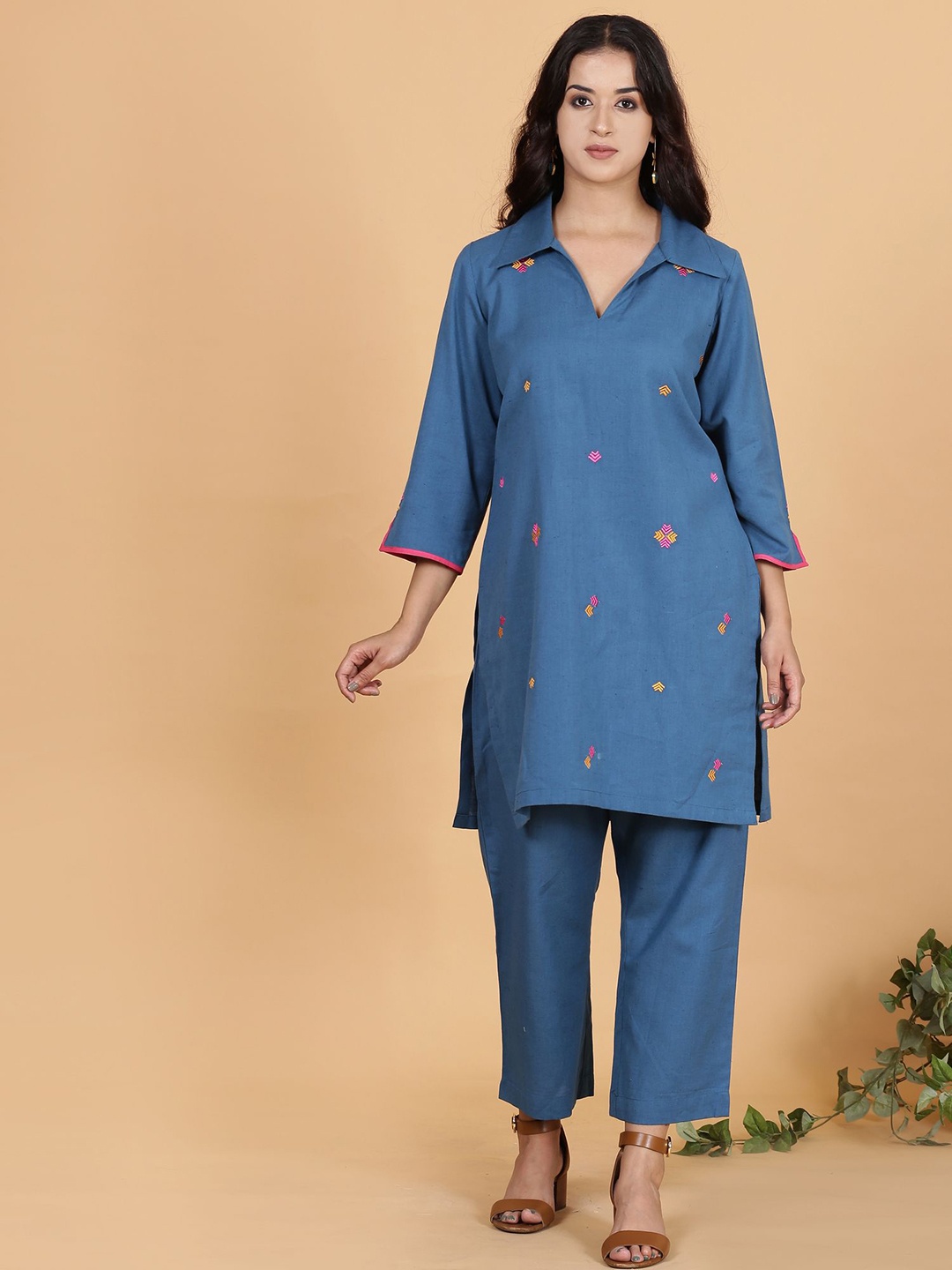 

Spring Soul Women Embroidered Regular Thread Work Pure Cotton Kurta with Trousers, Blue