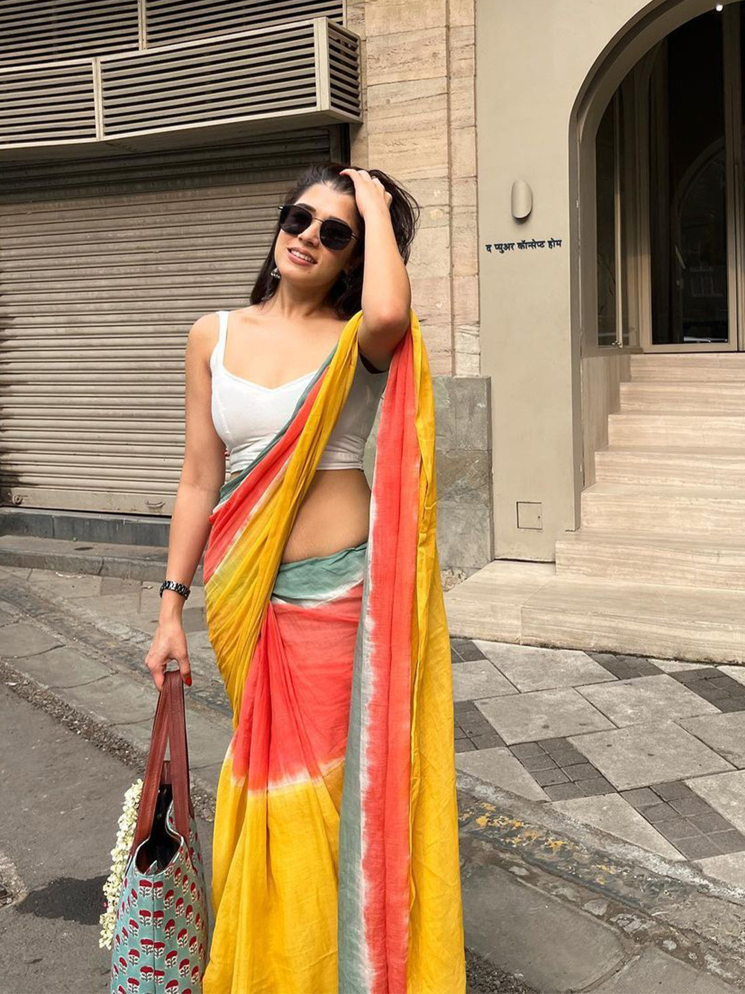 

Eternity by sakshi Tie and Dye Holi Saree, Pink