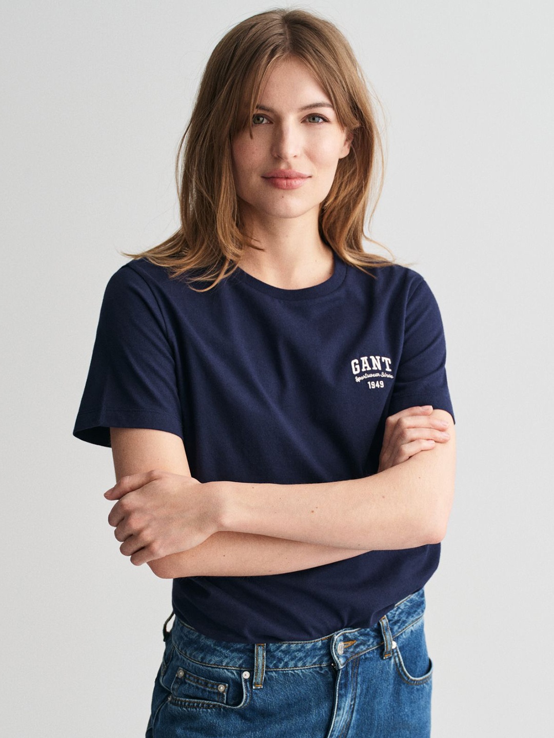 

GANT Women Typography Organic Cotton Applique T-shirt, Blue
