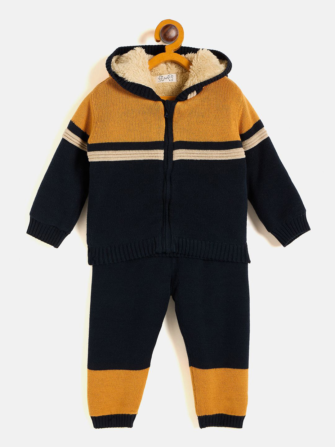 

JWAAQ Boys Colourblocked Hooded Long Sleeves Sweater with Joggers, Orange