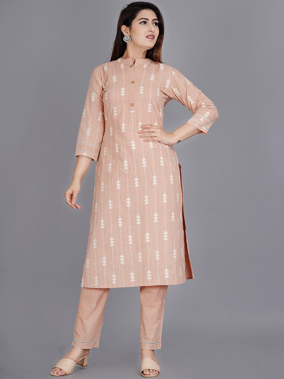 

Mintmarie Women Printed Regular Pure Cotton Kurta with Trousers, Pink