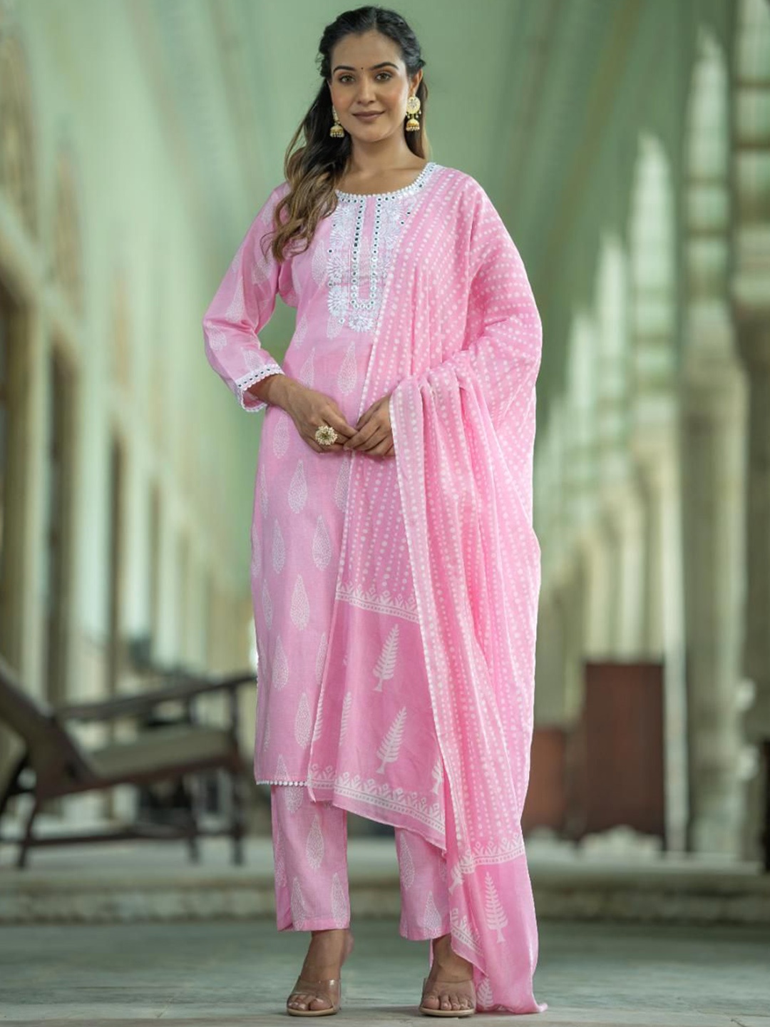 

KALINI Ethnic Motifs Embroidered Thread Work Pure Cotton Kurta with Trousers & Dupatta, Pink