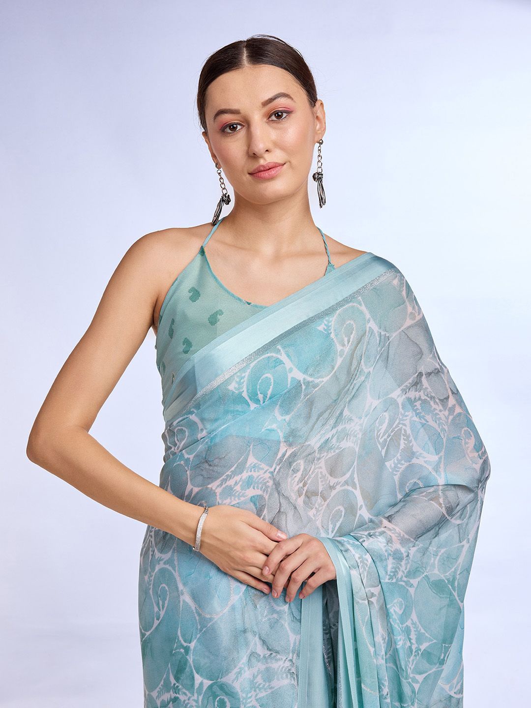 

Mitera Paisley Printed Saree With Blouse Piece, Blue