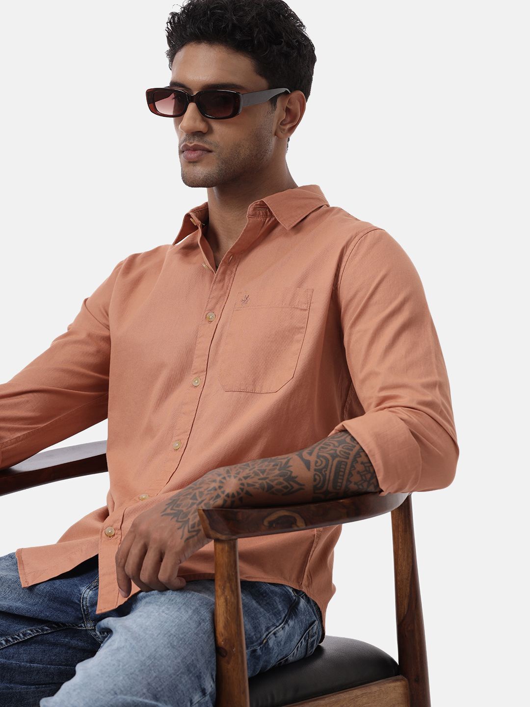 

WROGN Men Custom Spread Collar Solid Cotton Casual Shirt, Peach