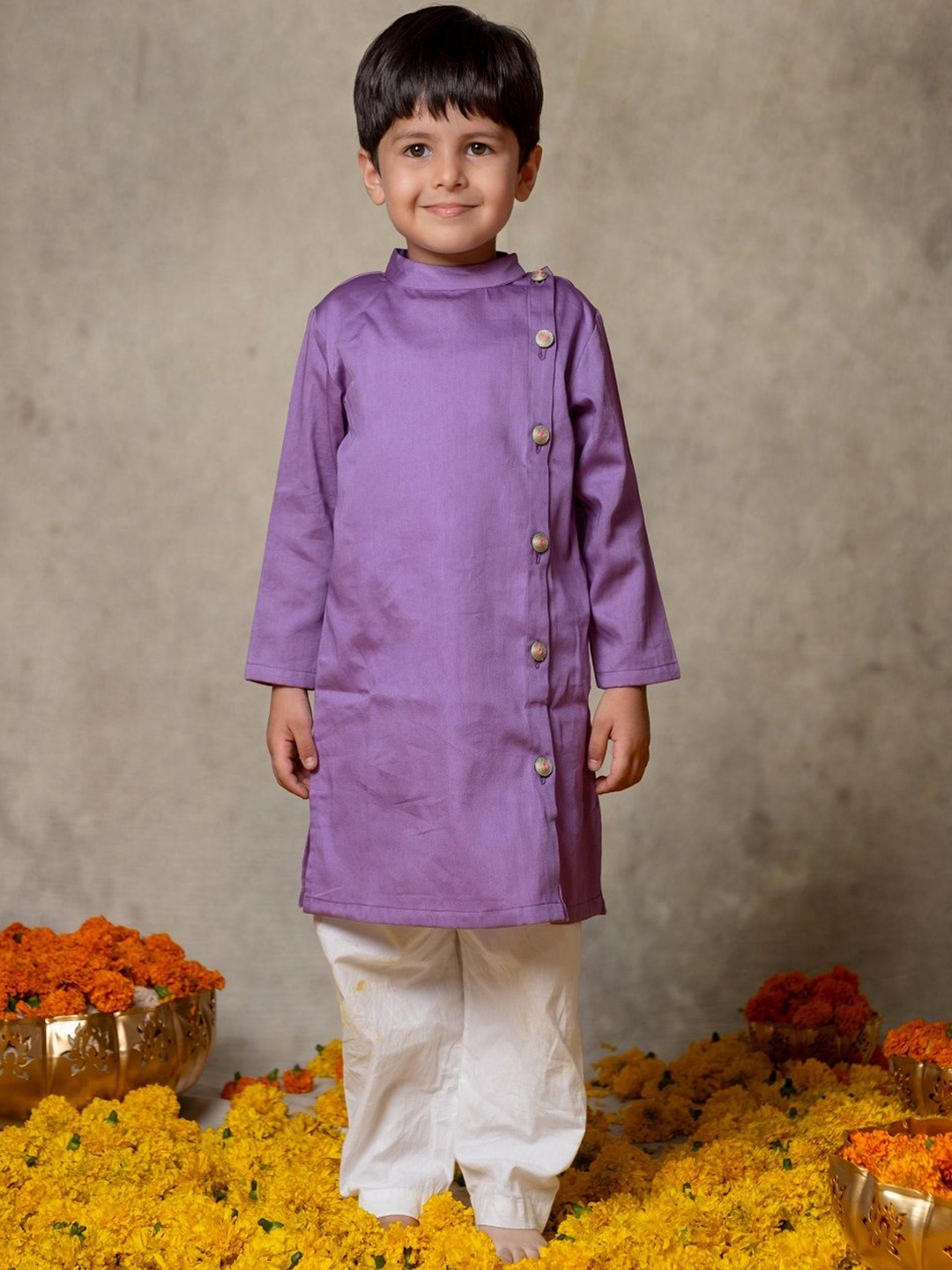 

Vivedkids Boys Mandarin Collar Pure Cotton Straight Kurta with Pyjamas, Lavender