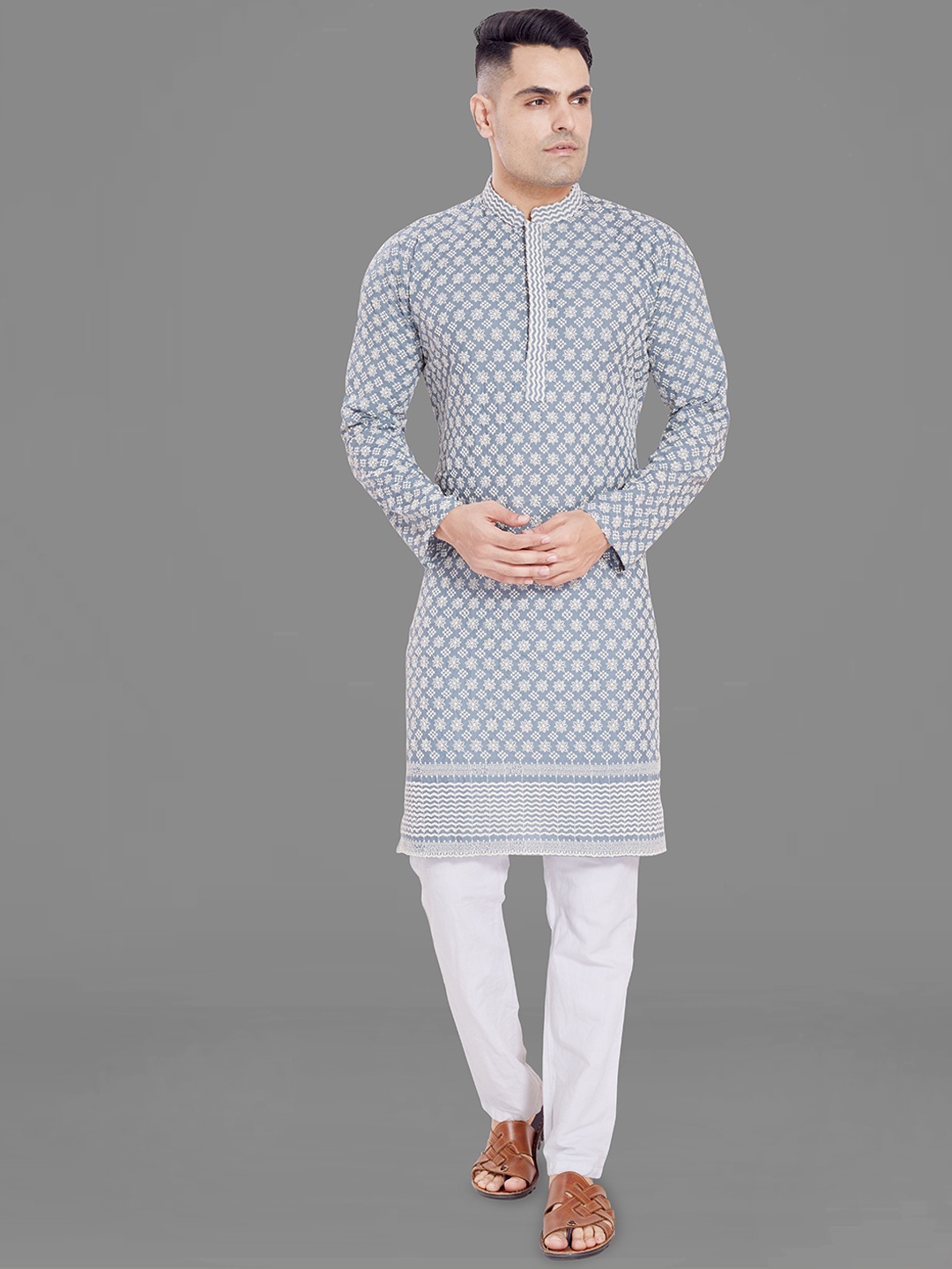 

DIVISIVE Men Thread Work Kurta, Grey