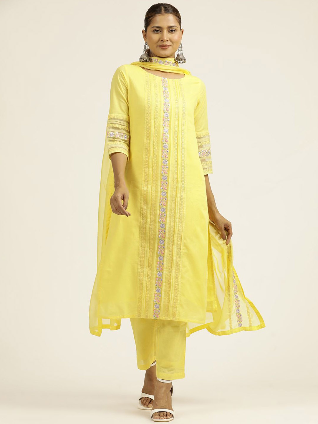 

Jaipur Kurti Embroidered Festive Suit Set, Yellow
