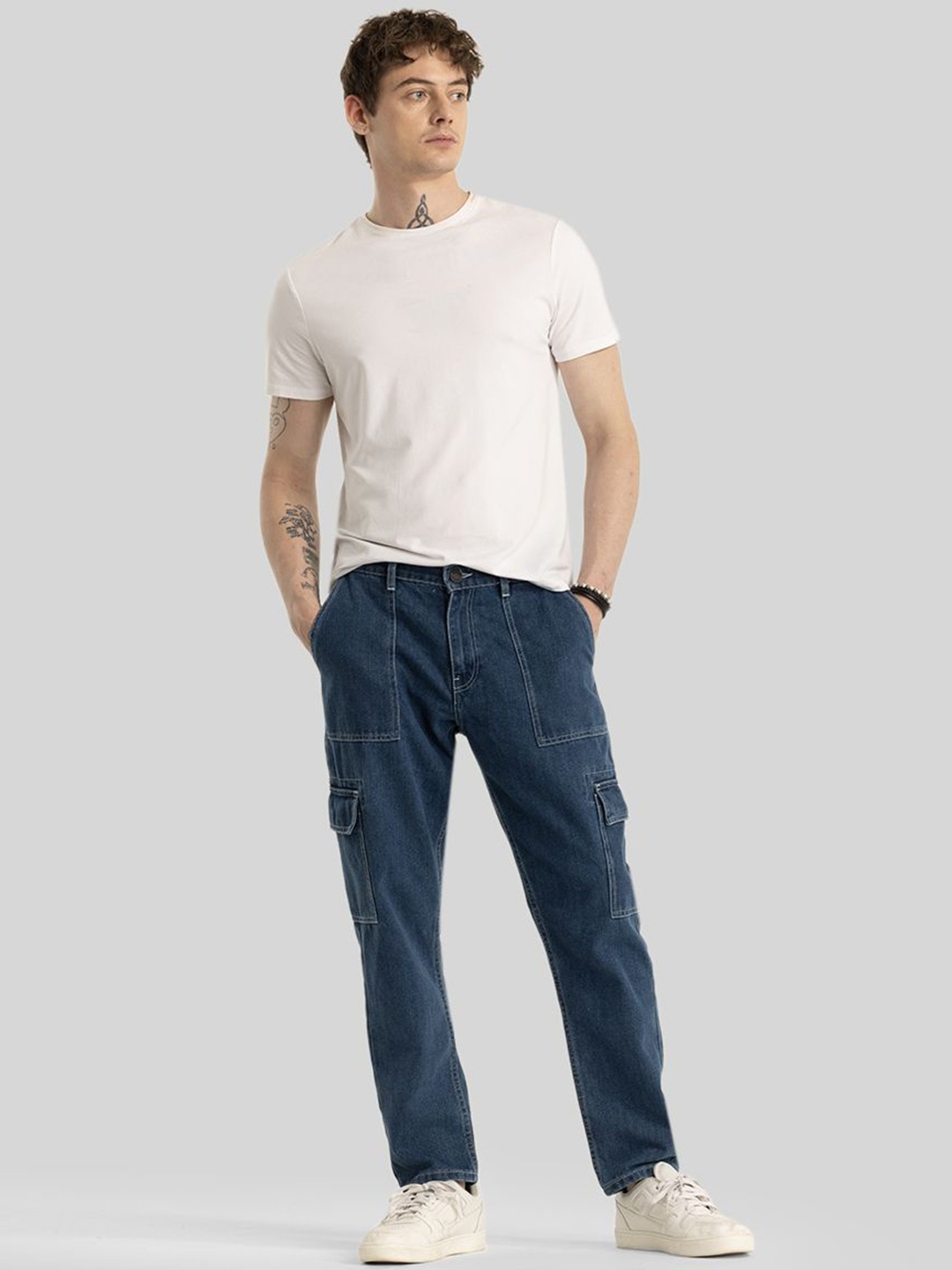 

Snitch Men Comfort Relaxed Fit Mildly Distressed Stretchable Jeans, Blue