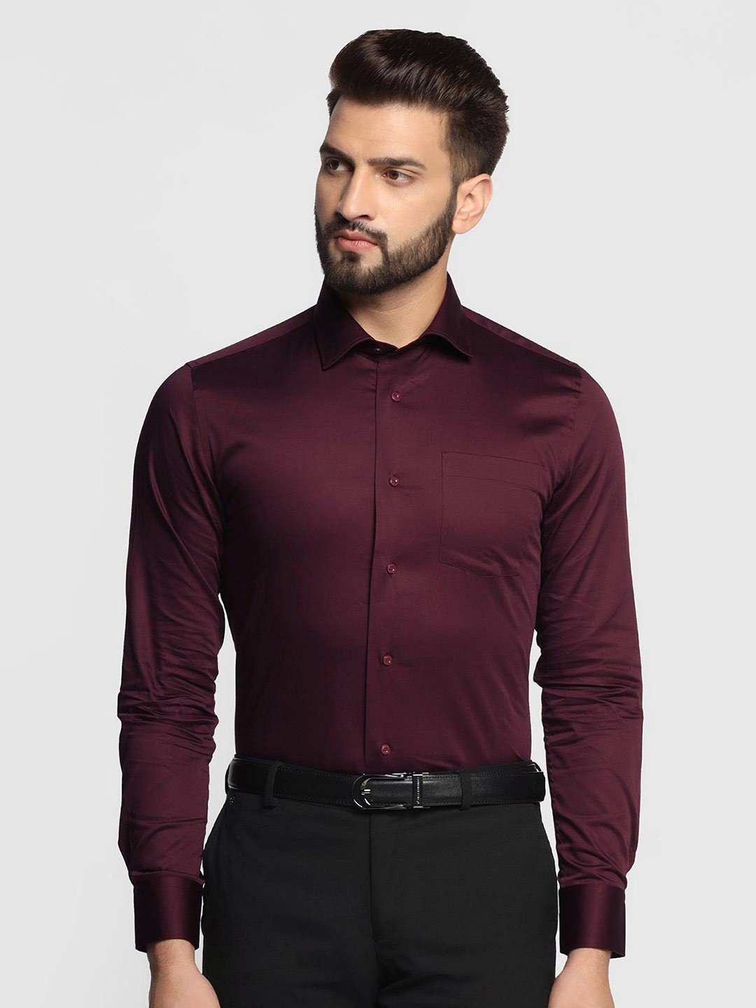 

AIA.FAB Men Classic Spread Collar Solid Cotton Slim Fit Formal Shirt, Maroon