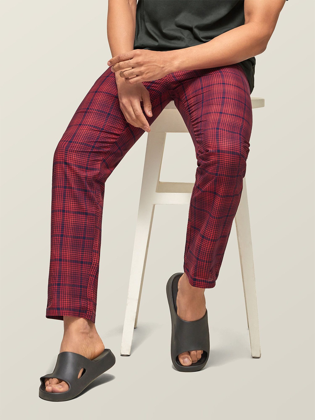 

XYXX Mid-Rise Straight Lounge Pants, Red