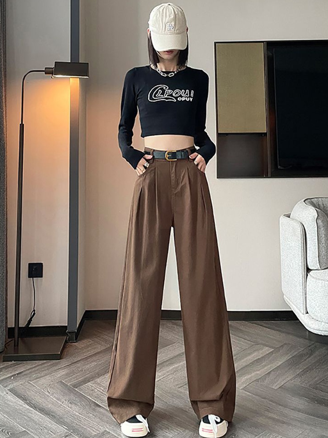 

StyleCast x Revolte Women Wide Leg Low Distress Jeans, Brown