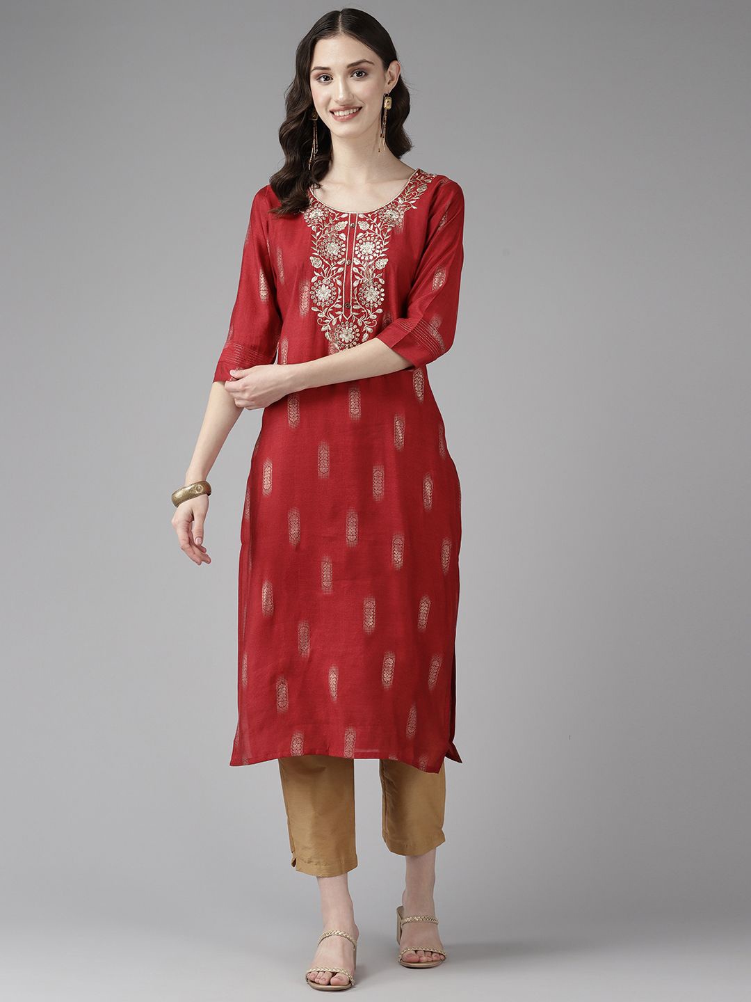 

BAESD Women Paisley Yoke Design Keyhole Neck Flared Sleeves Thread Work Kurta, Red