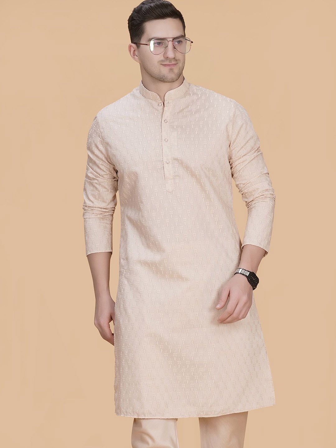 

LA'SCOOT Men Floral Printed Regular Pure Cotton Kurta with Trousers, Peach