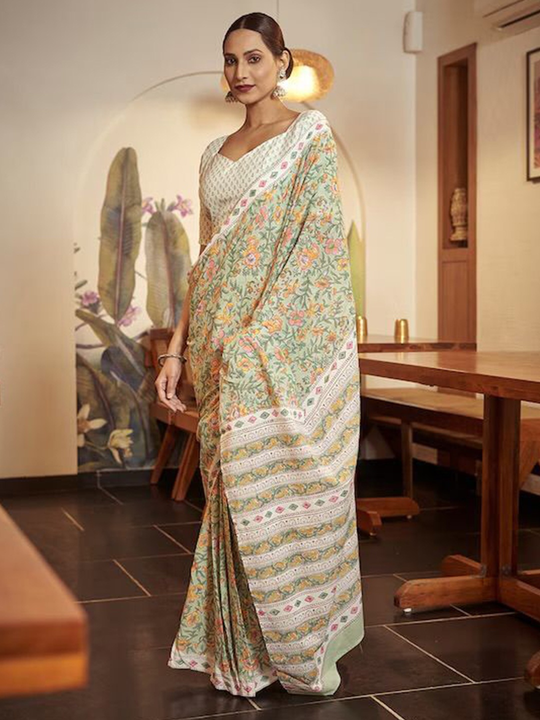 

Anouk Floral Pure Cotton Bagru Saree, Fluorescent green