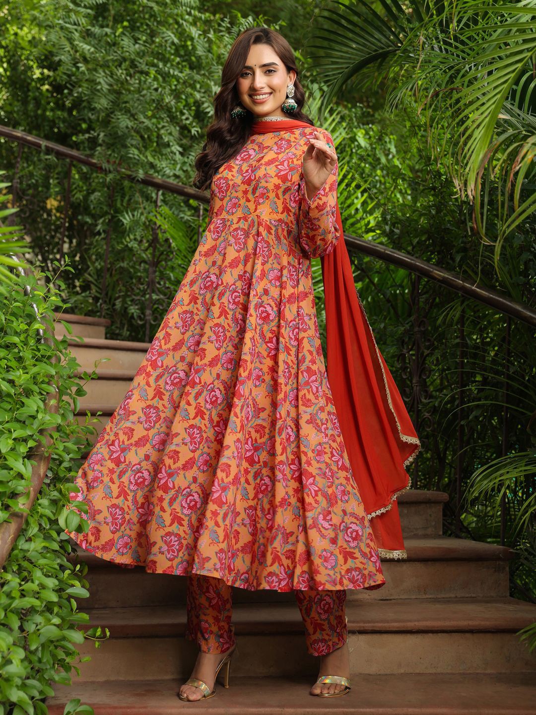 

Janasya Women Floral Printed Regular Kurta with Palazzos & With Dupatta, Mustard