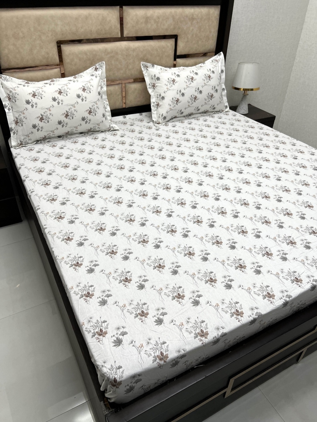 

Pure Decor White & Grey Floral 300 TC King Bedsheet with 2 Pillow Covers