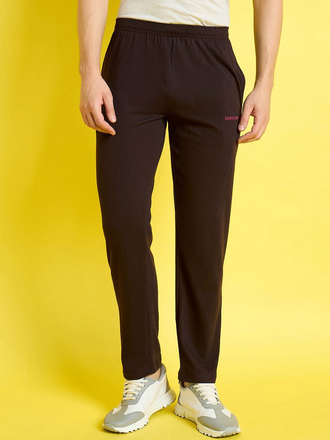 

bearbrother Men Mid Rise Track Pants, Brown