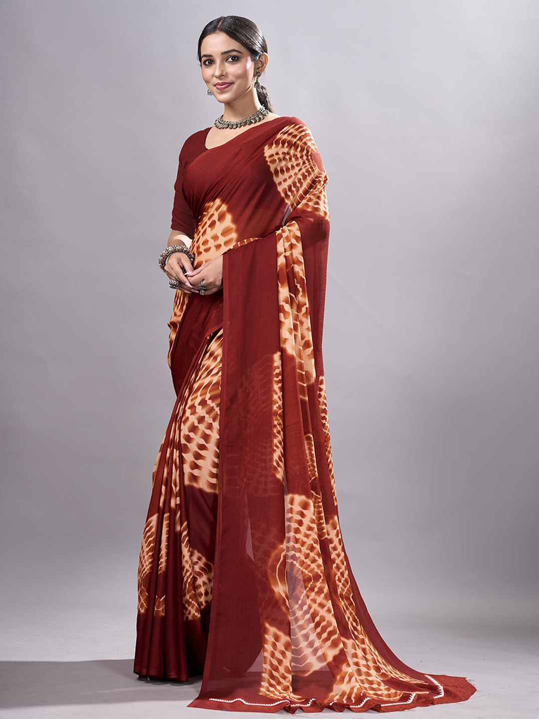 

NIRMAL CREATION Tie and Dye Dyed Poly Georgette Saree, Brown