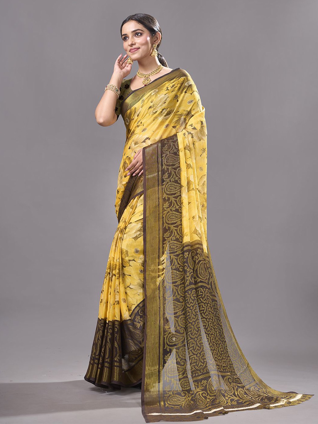 

NIRMAL CREATION Floral Printed Saree, Yellow