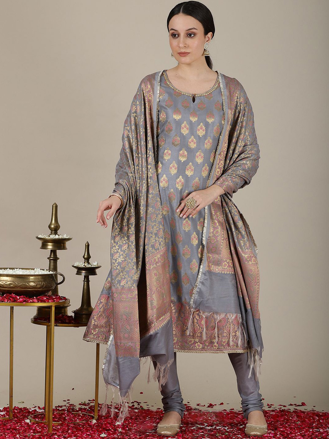 

AURELIA Women Floral Panelled Beads and Stones Kurta with Churidar & With Dupatta, Grey