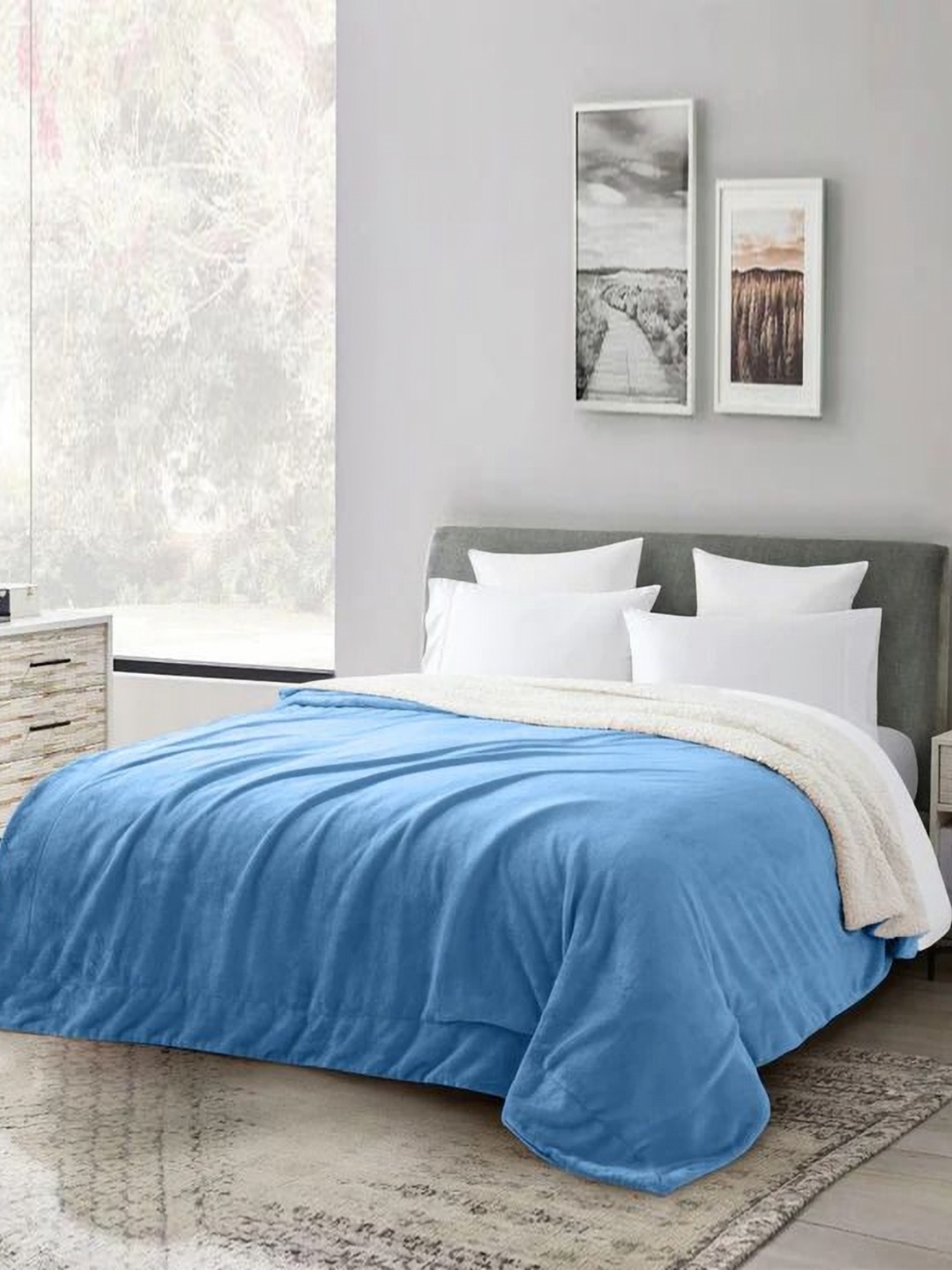 

LA VERNE Sea Green & White Heavy Winter 500 GSM Double Bed Blanket