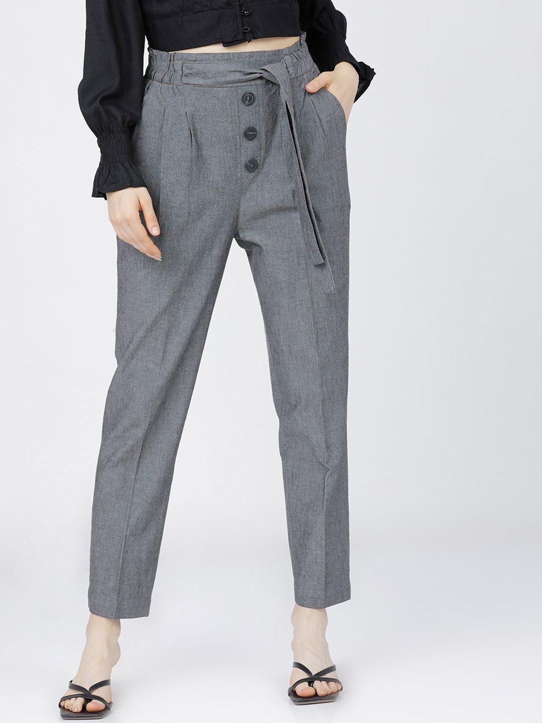 

Tokyo Talkies Women Solid Tapered Fit High-Rise Pleated Casual Trousers, Black