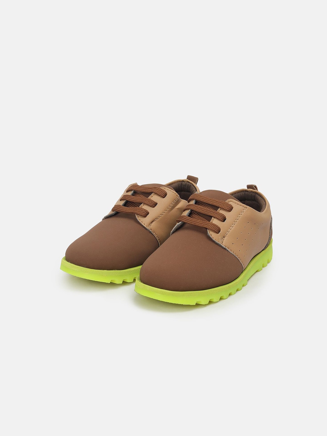 

MINI KLUB Boys Colourblocked PU Oxfords, Brown