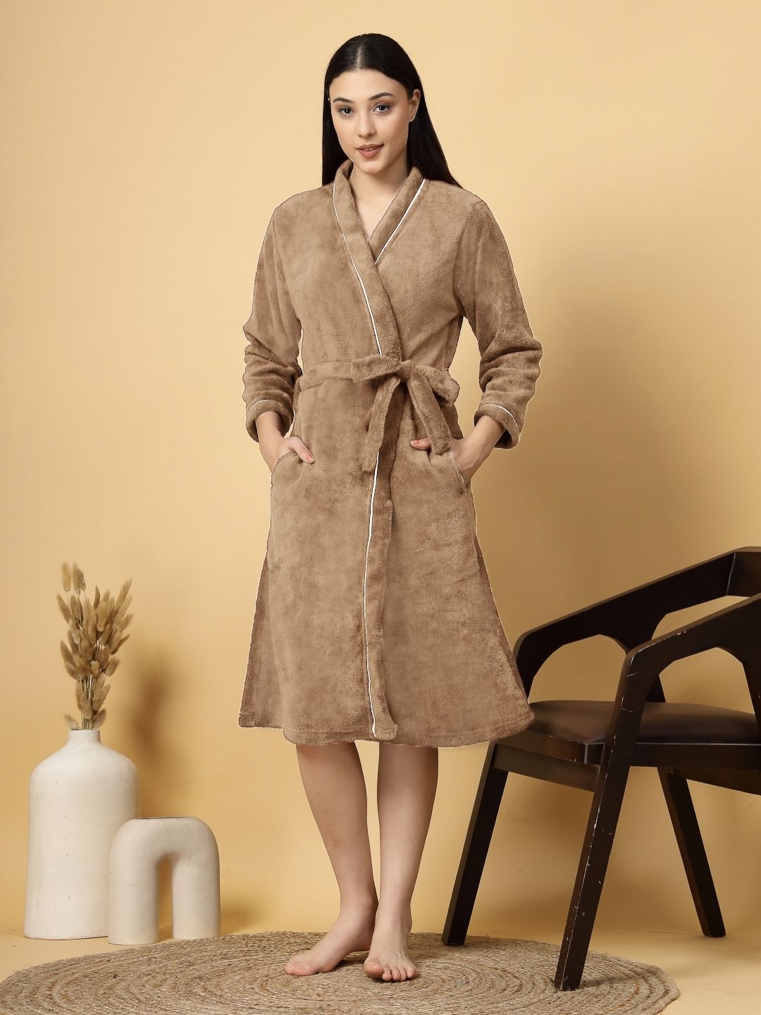 

FABINALIV Solid Cotton Bath Robe with Belt and 2 Cross Pockets, Beige