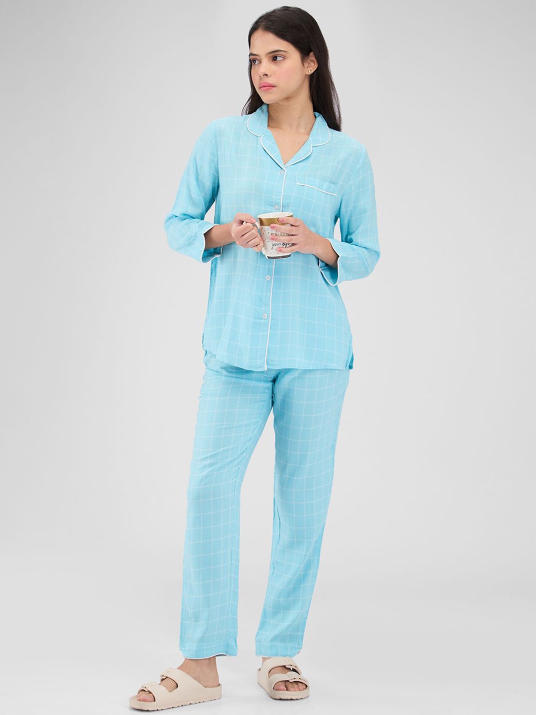

Mystere Paris Women Checked Night suit, Turquoise blue