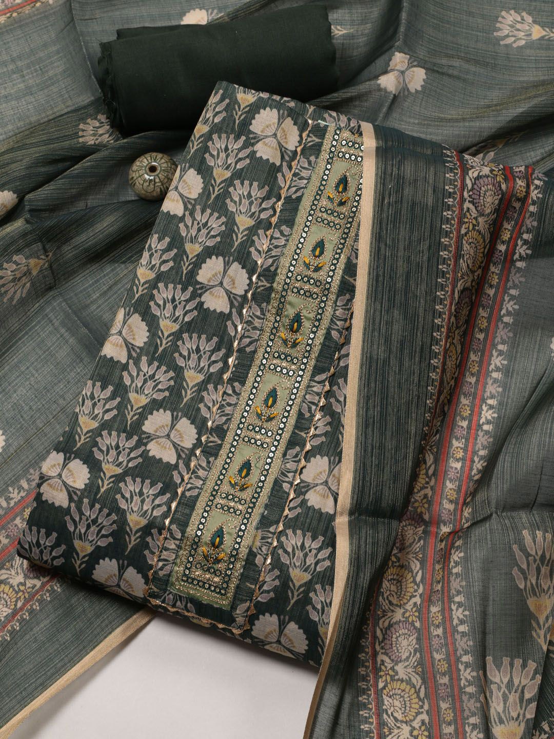 

Meena Bazaar Printed Unstitched Dress Material, Green