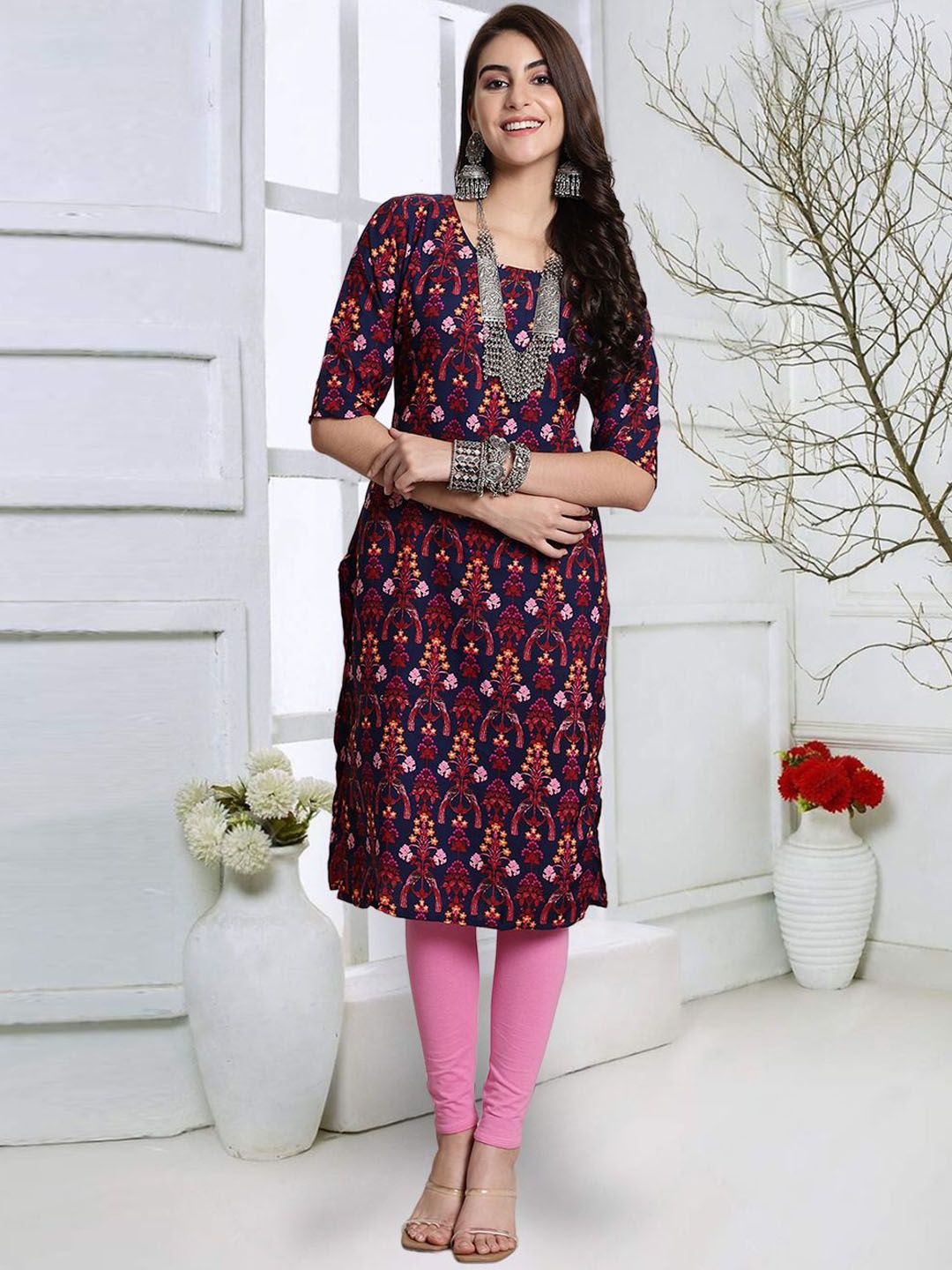 

7Threads Floral Printed Round Neck Straight Kurta, Navy blue