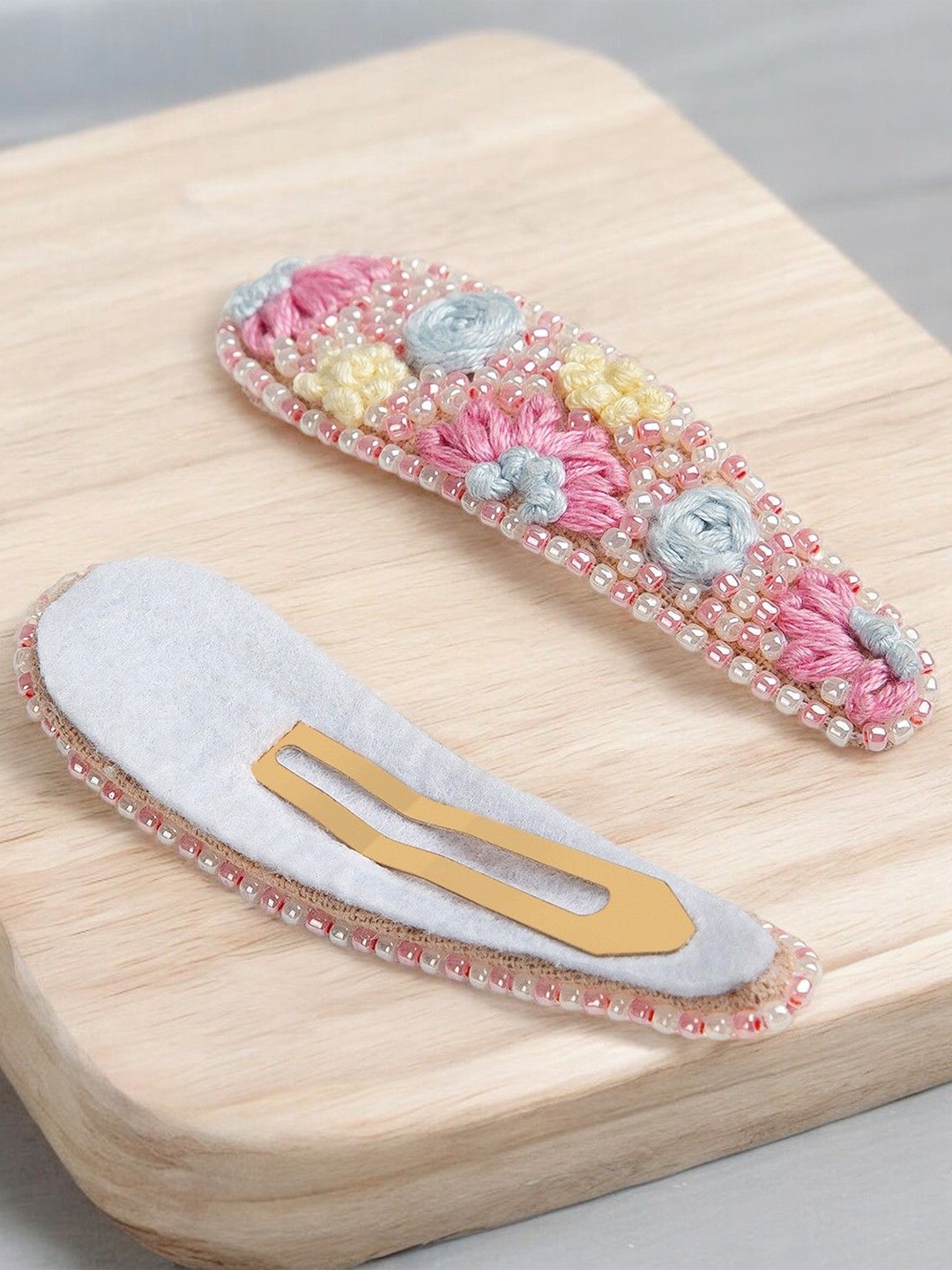 

Radhu & Kabby Set of 2 Women Embellished Tic Tac Hair Clip, Pink