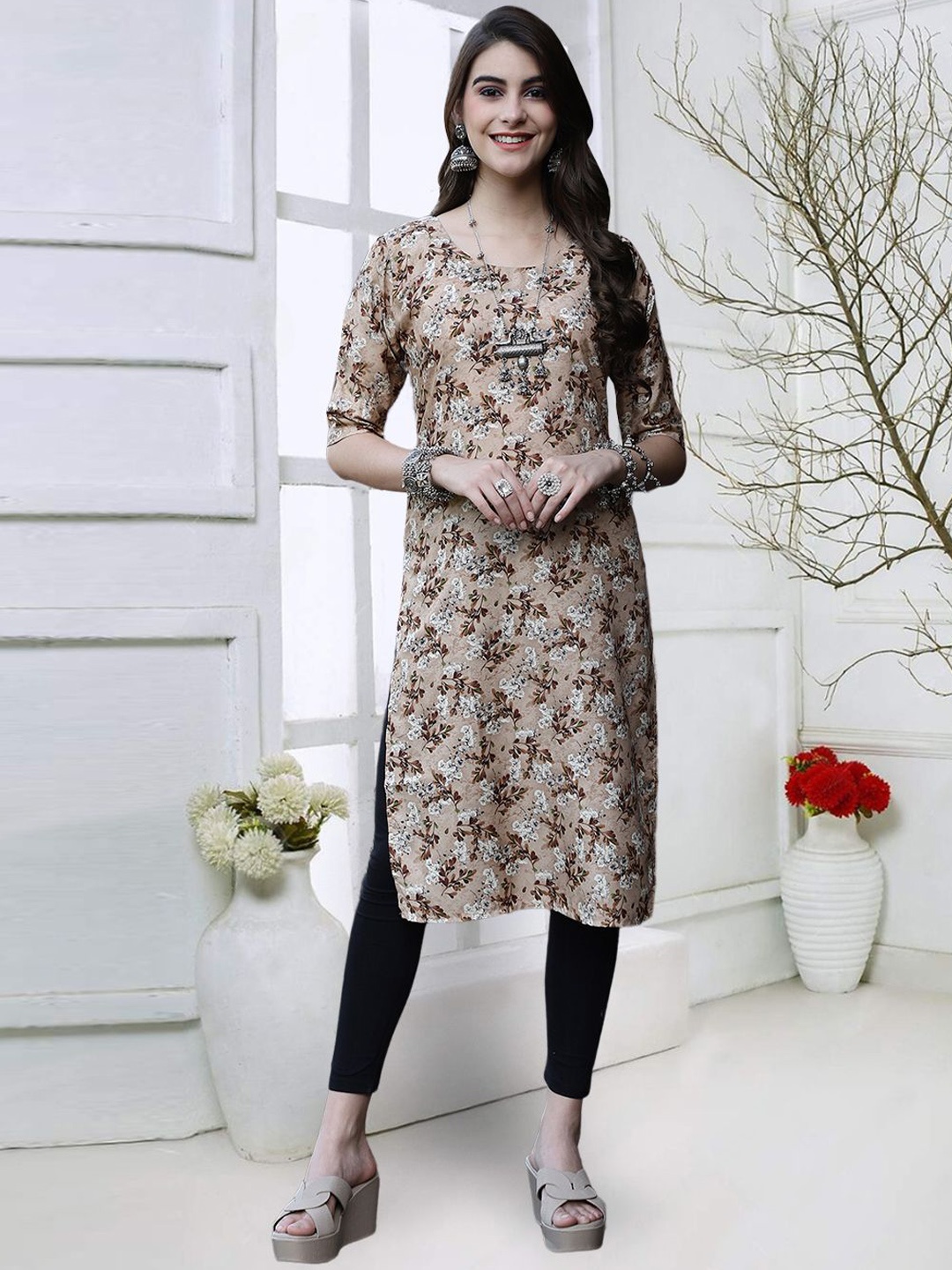 

KALINI Floral Printed Round Neck Short Sleeves Straight Kurta, Beige