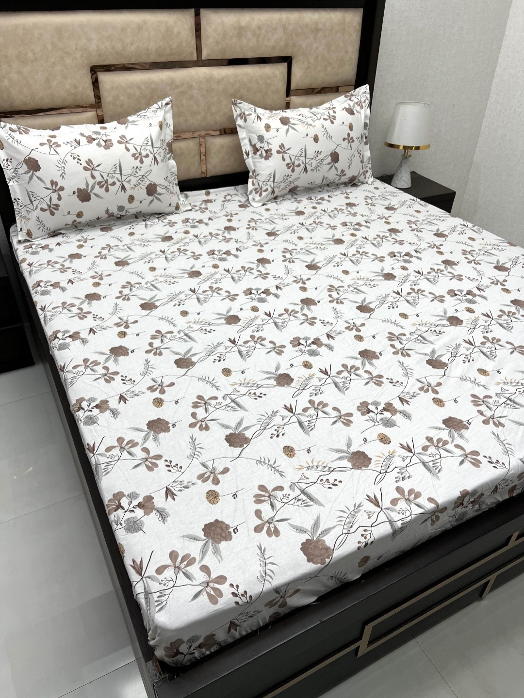 

Pure Decor White & Brown Floral 300 TC King Bedsheet with 2 Pillow Covers