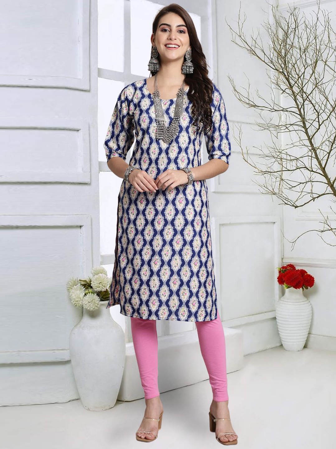 

7Threads Floral Printed Round Neck Straight Kurta, Blue