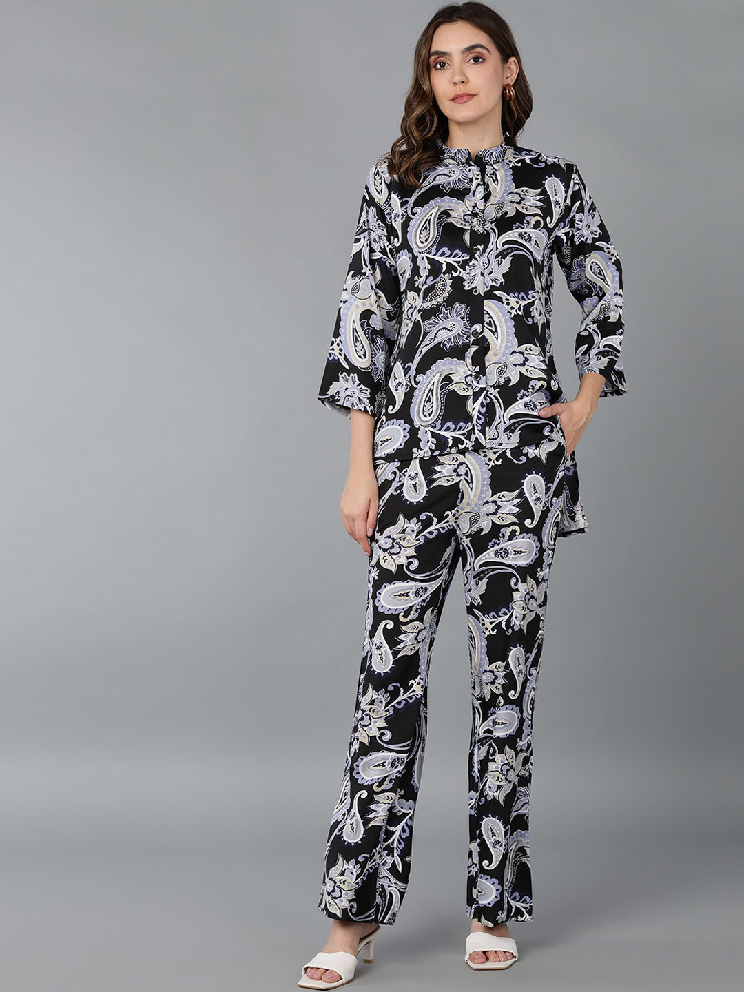 

Murcia Printed Top & Trouser Co-Ords, Black