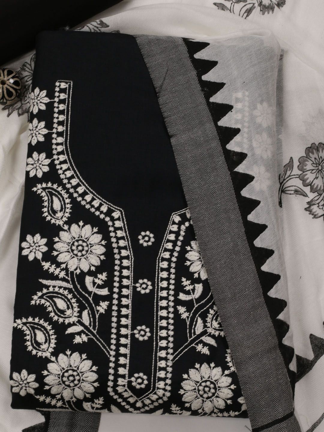 

Meena Bazaar Embroidered Unstitched Dress Material, Black