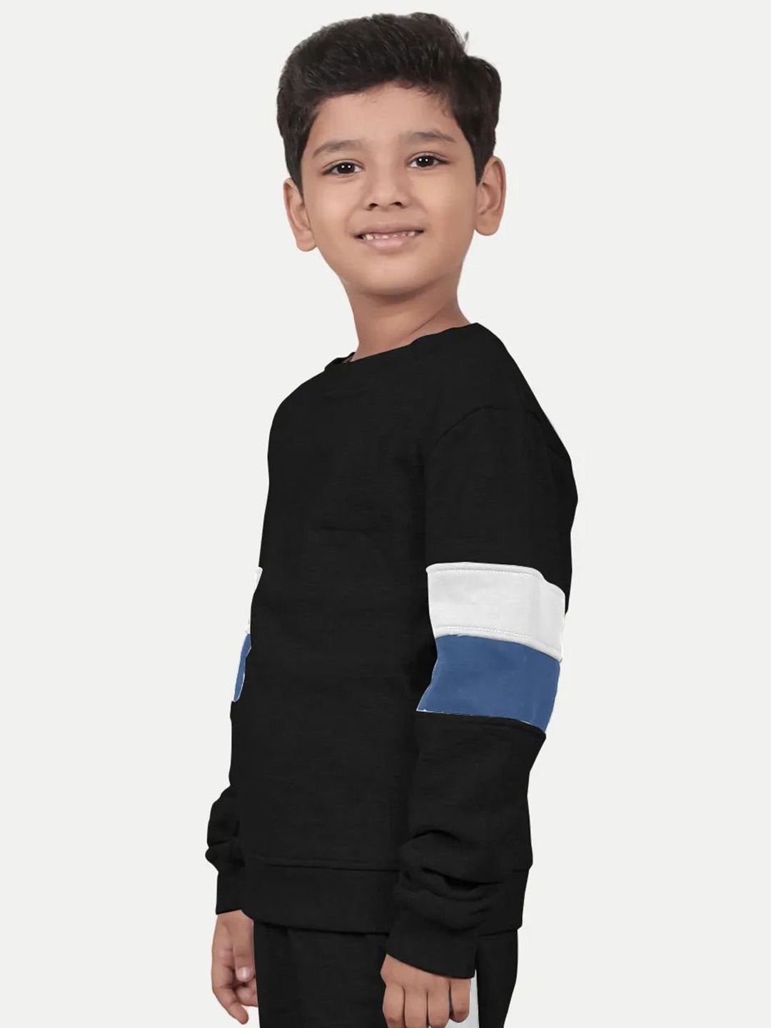 

BAESD Boys Pullover Sweatshirt, Black
