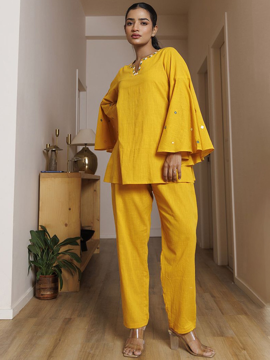 

Ragavi Embroidered Pure Cotton Long Sleeve Tunic & Trouser Co-Ords, Yellow