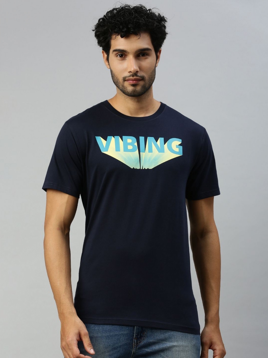 

Unibro Men 2 Colourblocked Applique T-shirt, Navy blue
