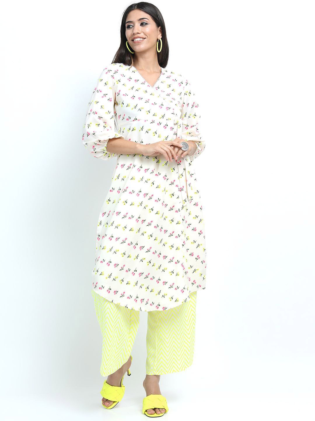 

Vishudh Women Floral Printed Angrakha Gotta Patti Kurta with Palazzos & With Dupatta, Off white