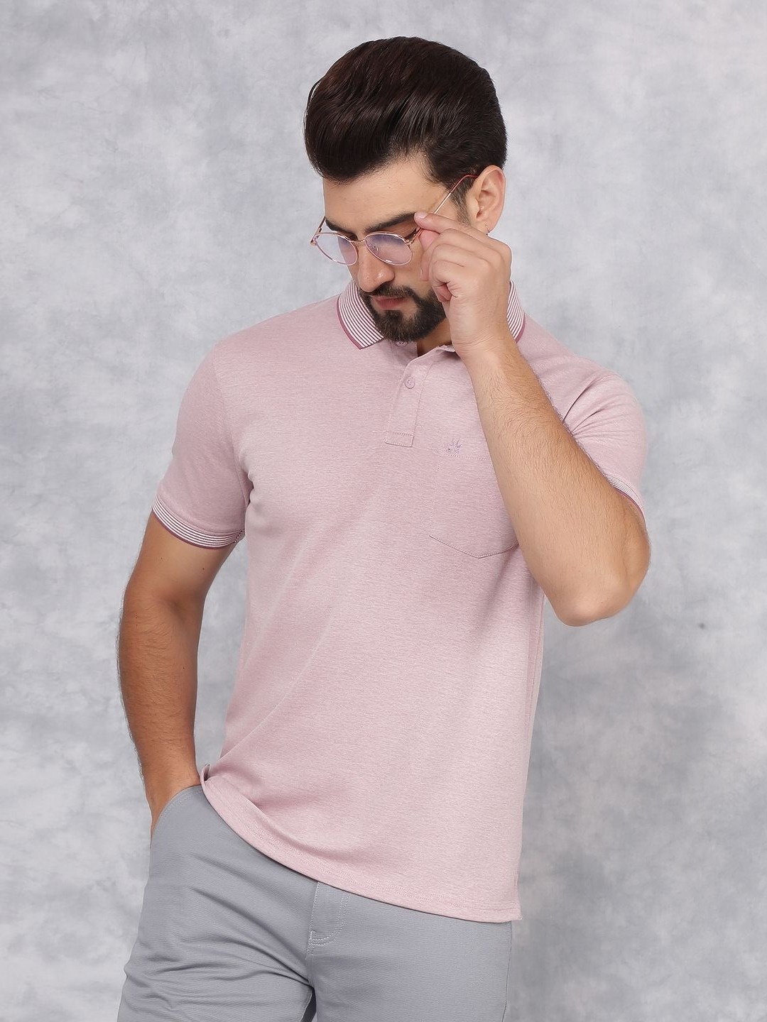 

Crimsoune Club Men V-Neck Pockets Slim Fit T-shirt, Purple