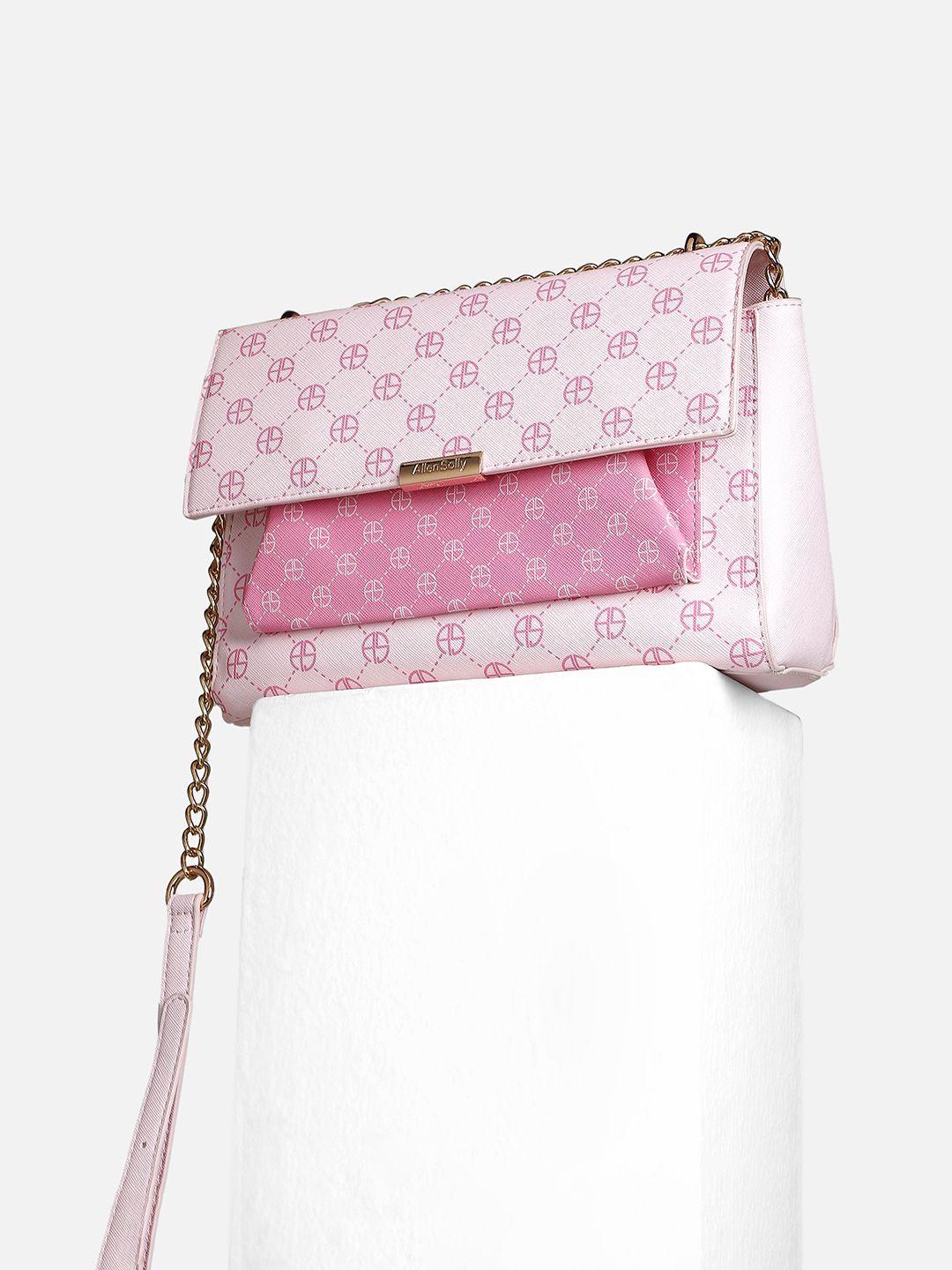 

Allen Solly Woman Geometric Printed PU Structured Sling Bag with Quilted, Pink