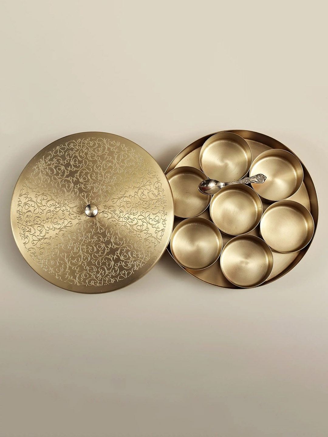 

Exotic India Brass Spice (Masala) Box Kitchen and Dining Utensils, Gold