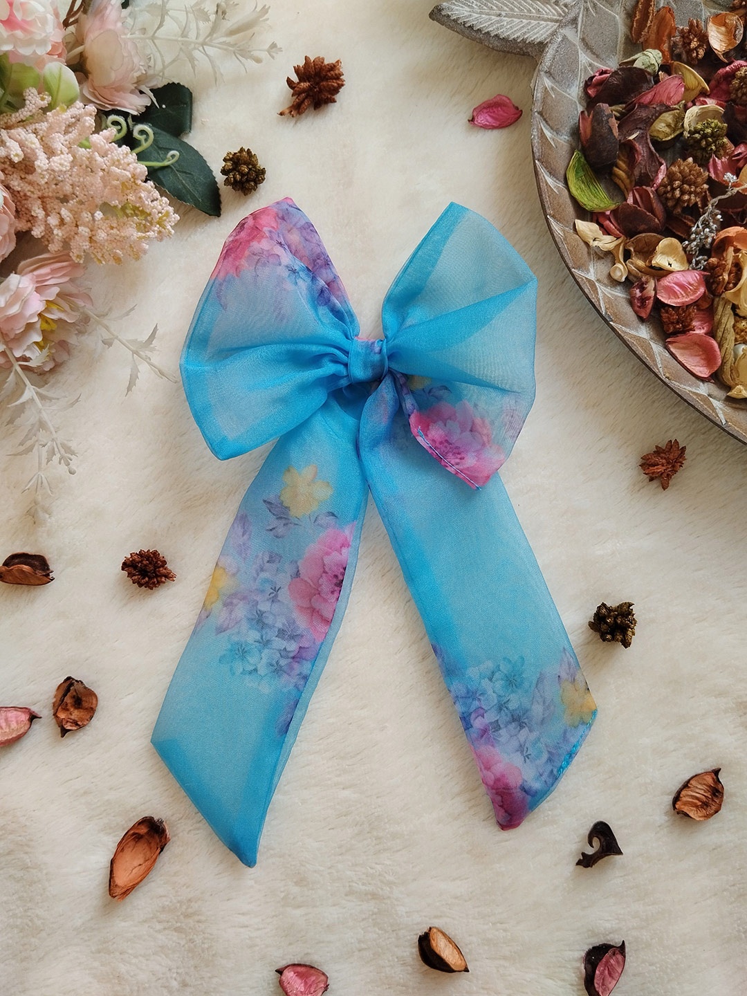 

LABEL KANUPRIYA Women FloralHair Bow Clip, Blue