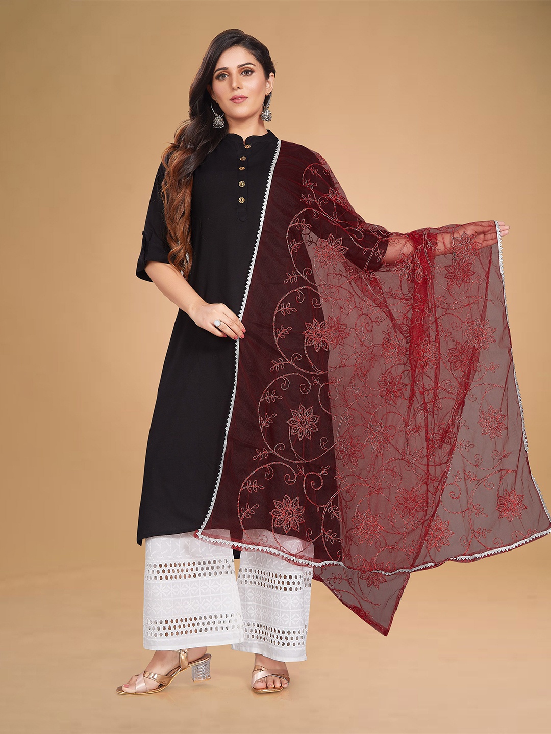 

Rani Saahiba Floral Embroidered Dupatta, Red