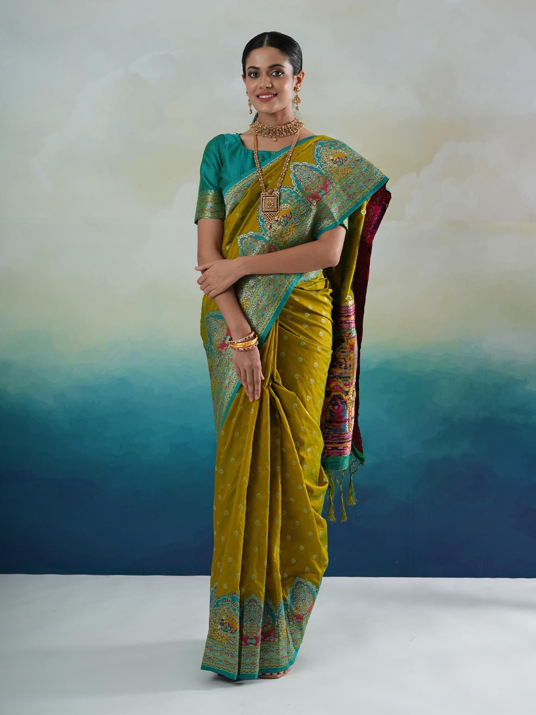 

Dori Woven Design Zari Silk Blend Banarasi Saree, Green