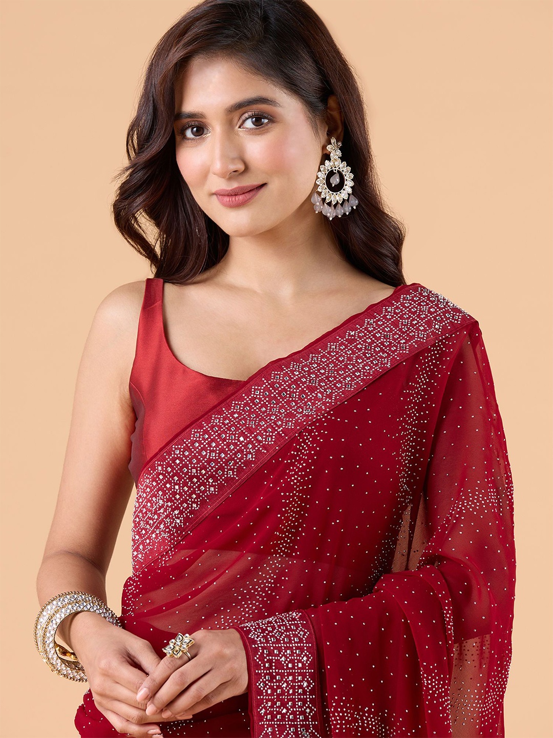 

FEBO FASHION Embellished Beads and Stones Poly Georgette Saree, Maroon