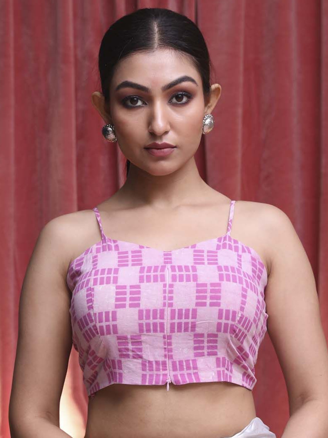 

Indethnic Shoulder Strap Geometric Saree Blouse, Pink